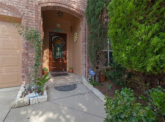4th image of 6873 Permian Ln