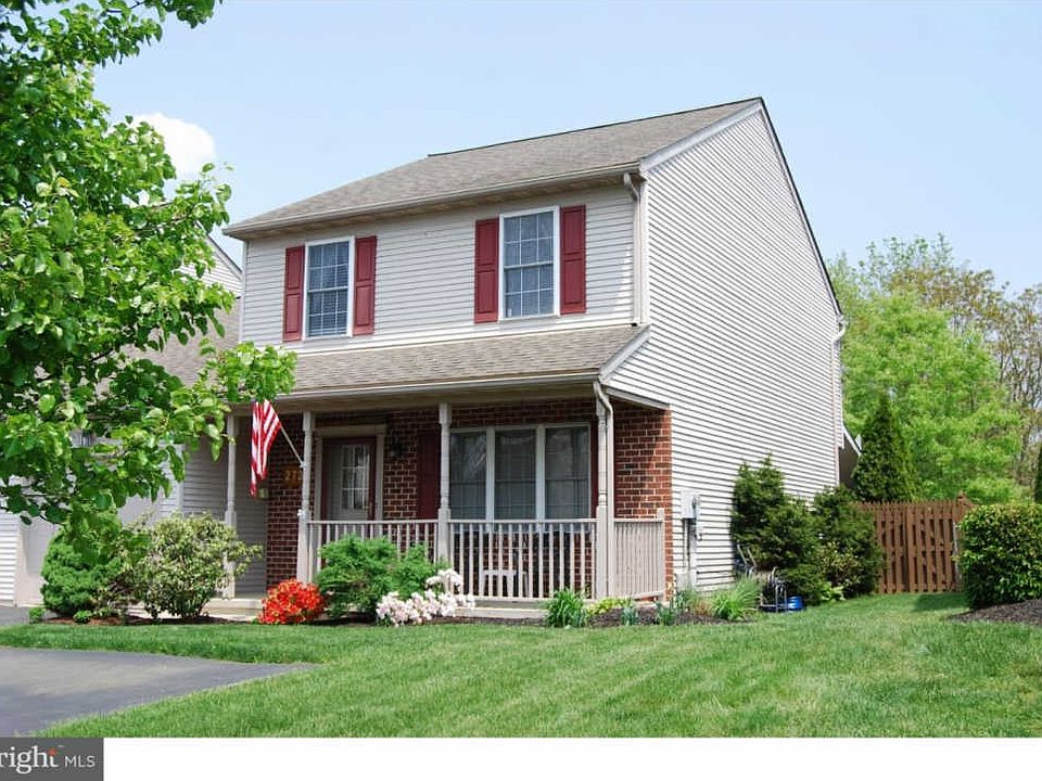 1st image of 273 Spirit Ct