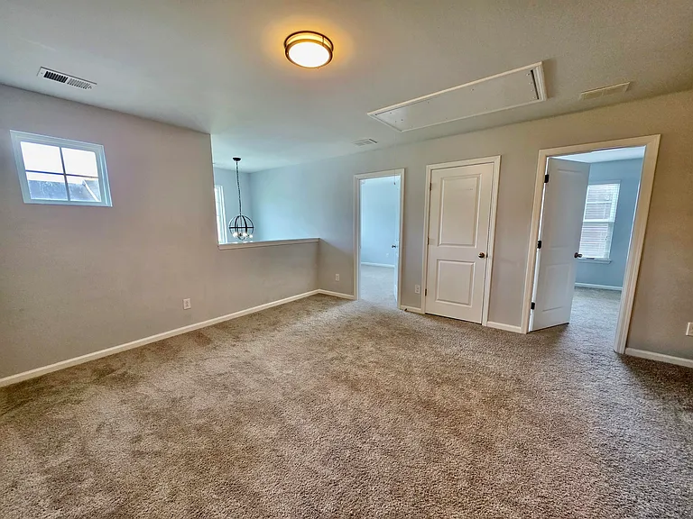 110 Nolin Rd — Photo 17