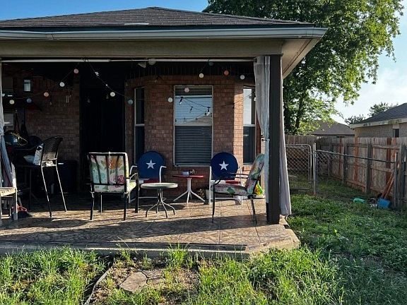 2nd image of 3508 Woodlake Dr