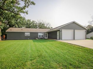 1665 W Mill St, Paynesville, MN 56362