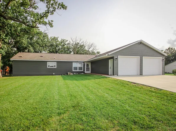1665 W Mill St, Paynesville, MN 56362