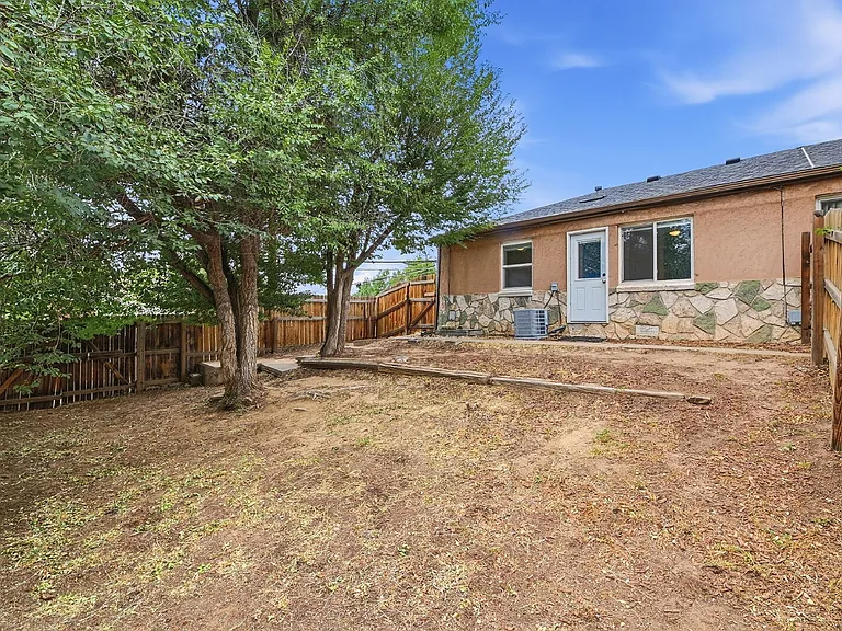 3259 N Adams St — Photo 18