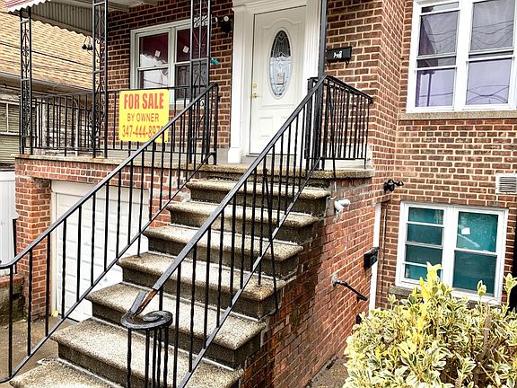 3rd image of 3234 Radcliff Ave #2F