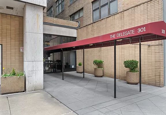 2nd image of 301 E 45th St APT 7A