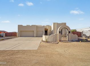 1120 E CIRCLE MOUNTAIN Road, New River, AZ 85087