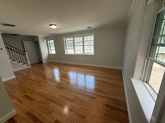 2nd image of 260 West St Unit 5