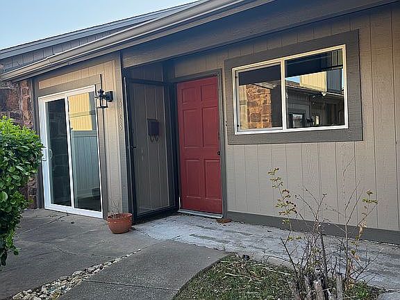 4th image of 6163 S Zunis Ave