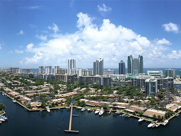 4th image of 300 Three Islands Blvd APT 520