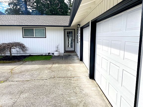 5th image of 76484 Portal Dr