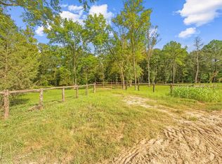 43 Stewart Rd, New Waverly, TX 77358