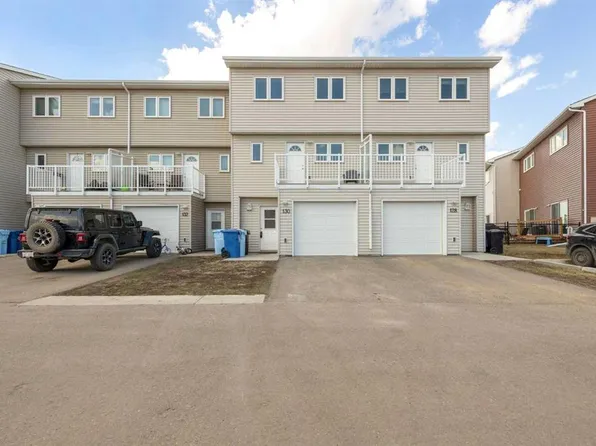 130 W Almond Cres, Wood Buffalo, AB T9J 1A2
