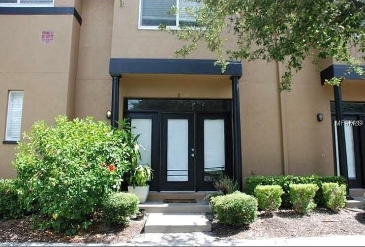 1st image of 724 4th Ave S Unit 8