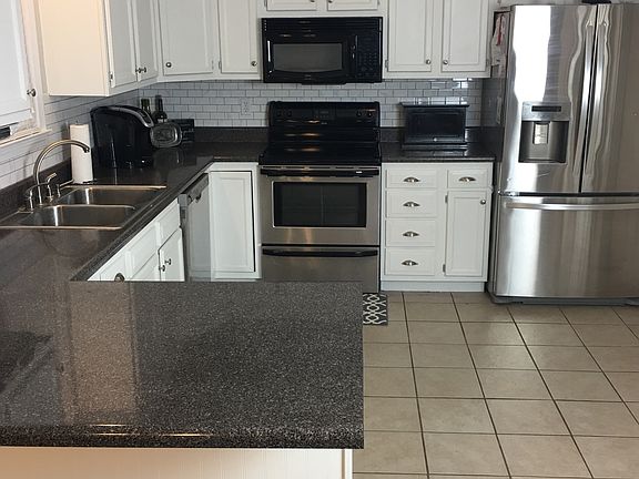 5th image of 1305 Paxton Dr