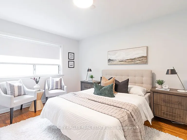 135 Combe Ave — Photo 25
