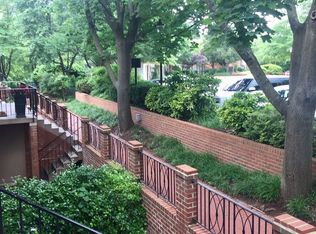 3225 Sutton Pl NW APT A, Washington, DC 20016