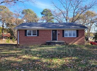 112 Wheatley Dr, Newbern, TN 38059