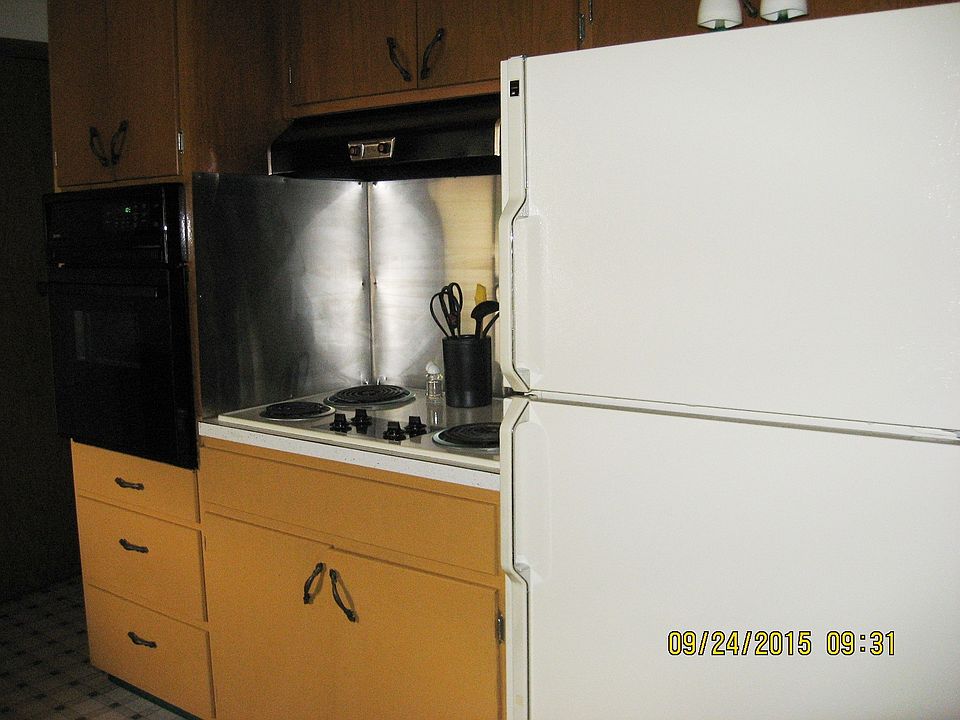 2nd image of 502 Wayside Ave
