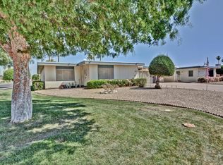 9758 W Royal Ridge Dr, Sun City, AZ 85351