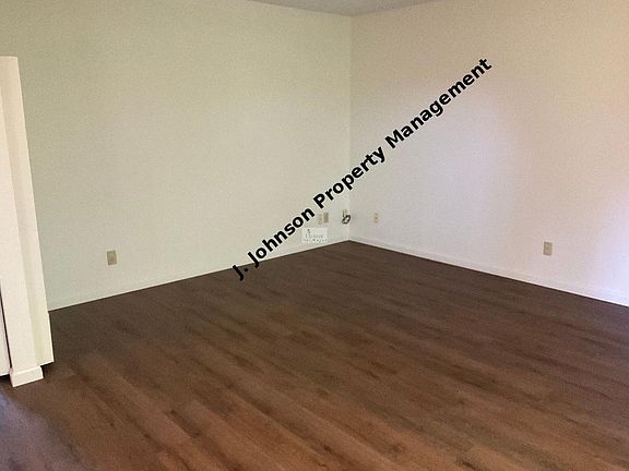 4th image of 1338 W 12th St APT H