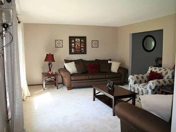 5th image of 1276 Howell Dr