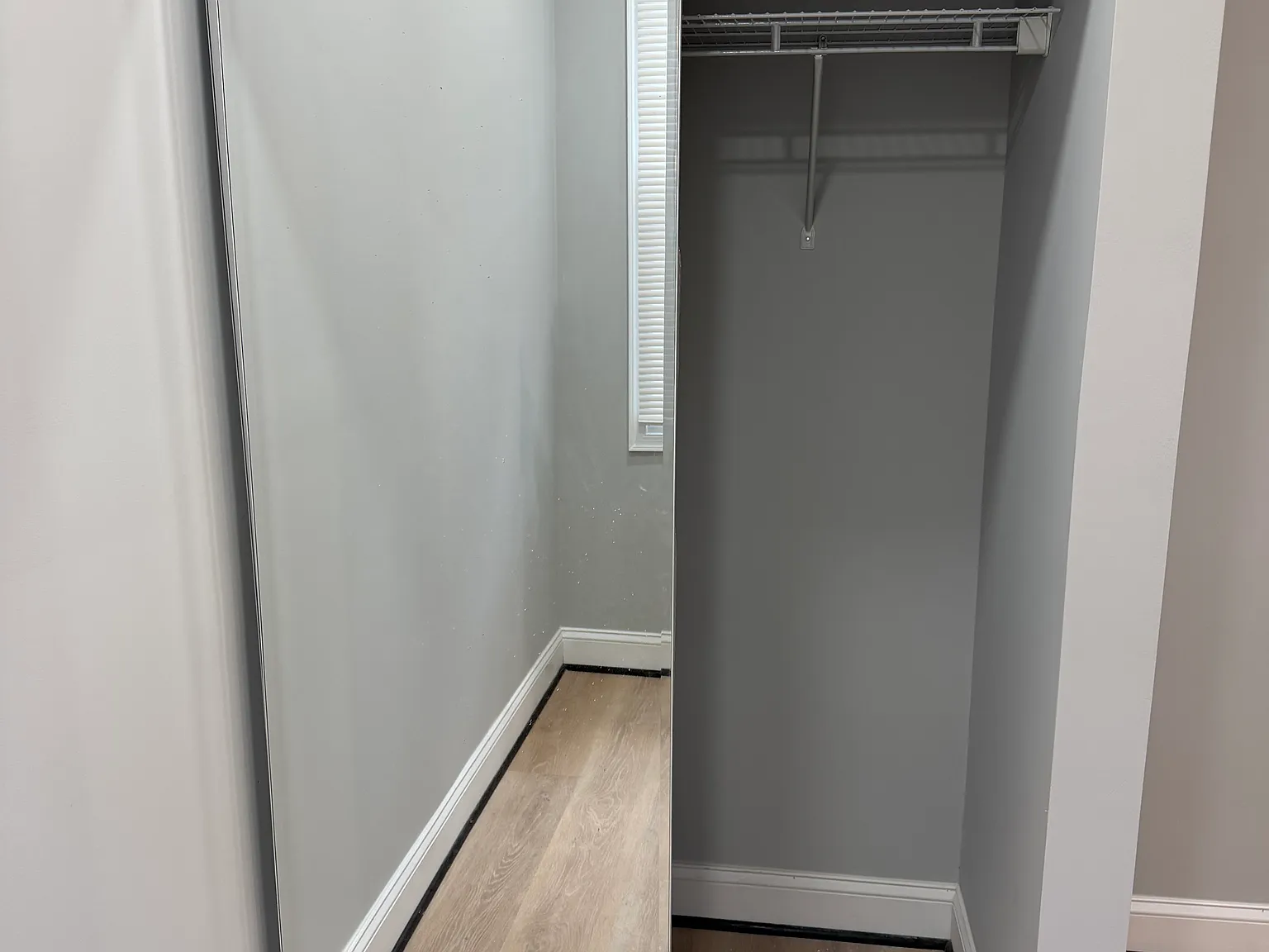 1 bed, 100 sqft, $550 — Photo 3