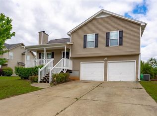 114 Rockefeller Ln, Dallas, GA 30157