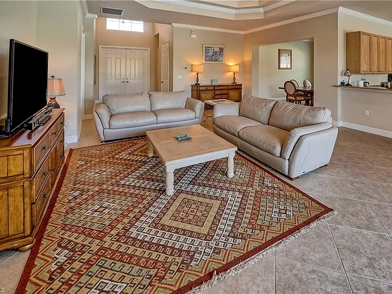 6623 Monterey Point — Photo 6