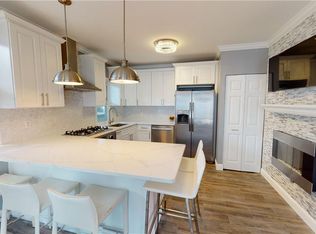 75 Hewitt St, Lake Peekskill, NY 10537