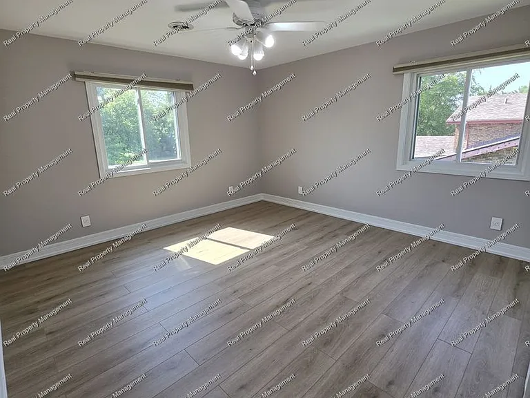 10016 Twin Creek Blvd — Photo 19