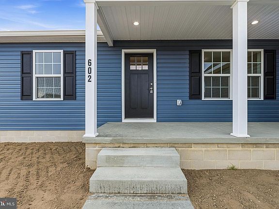 5th image of 602 N Winding Brooke Dr