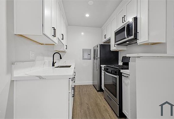 4th image of 4170 Inglewood Blvd #6