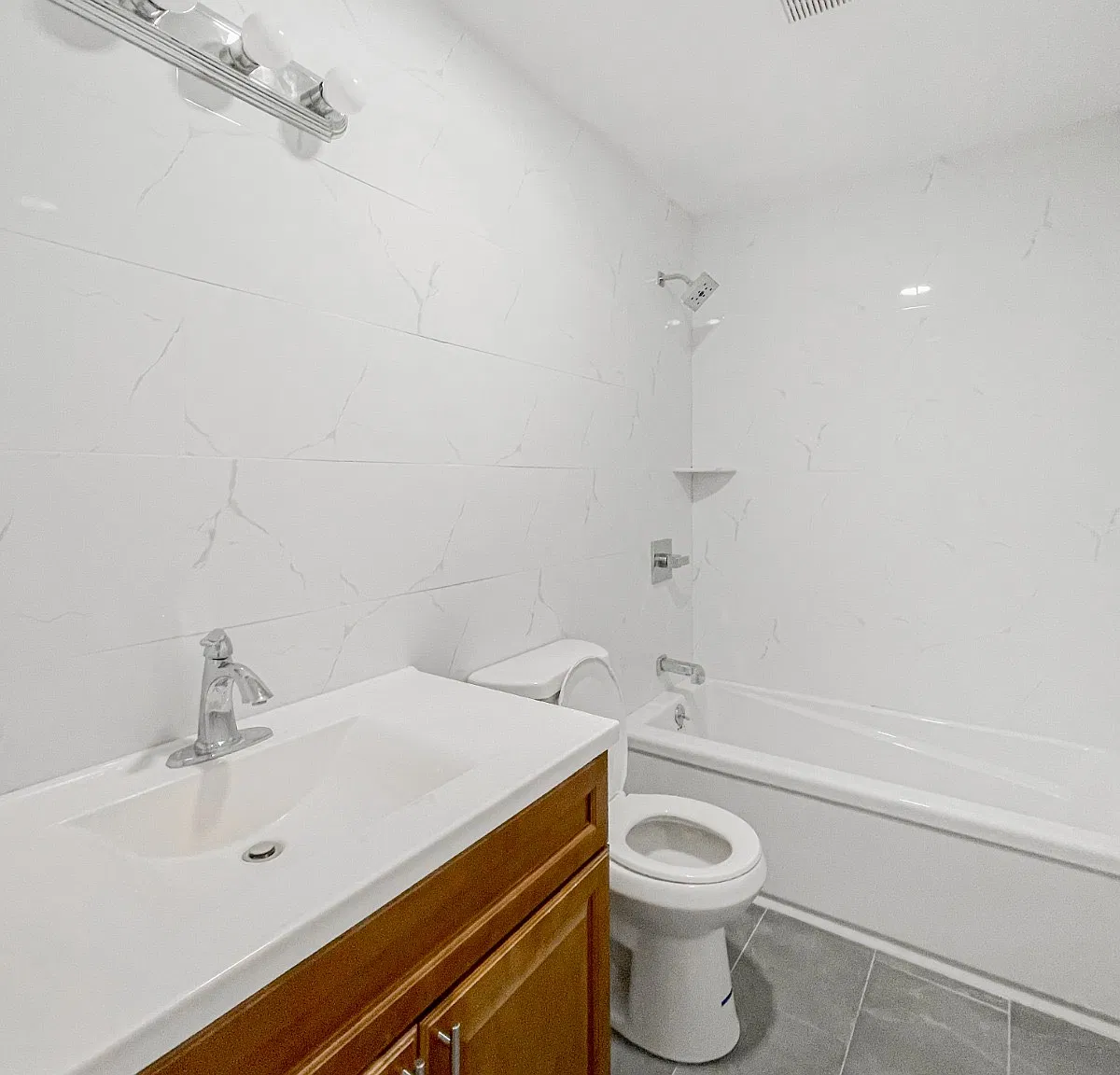 1042 Flatbush Avenue — Photo 4