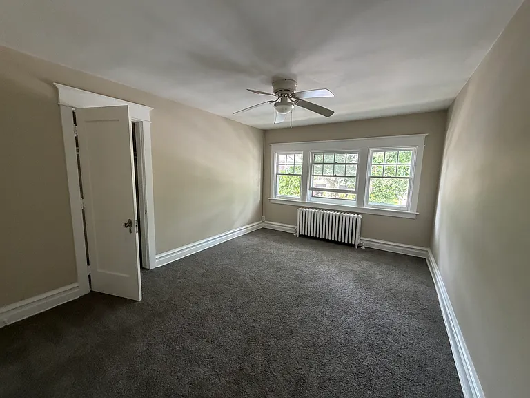 1210 Lorain Ave — Photo 35