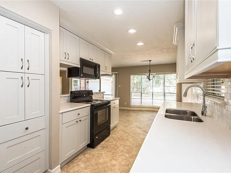 7403 Tall Pines Dr — Photo 7