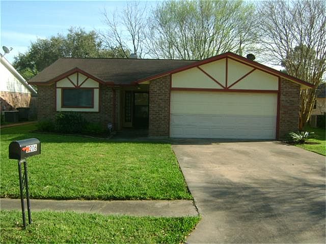 1st image of 2206 Gontier Dr