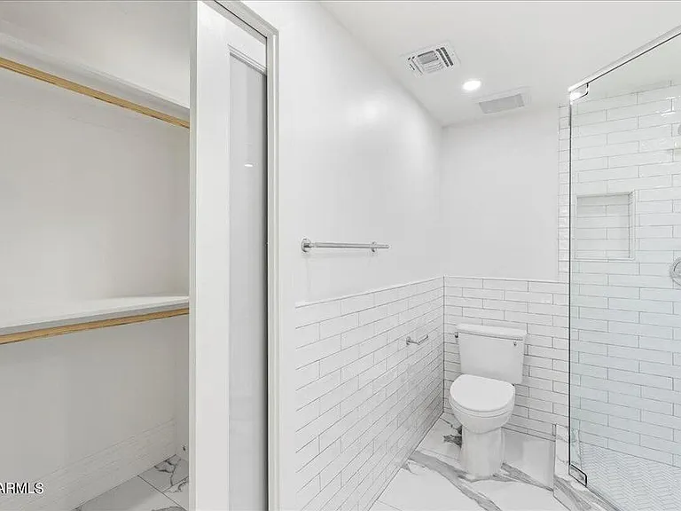825 N 3rd Ave — Photo 15