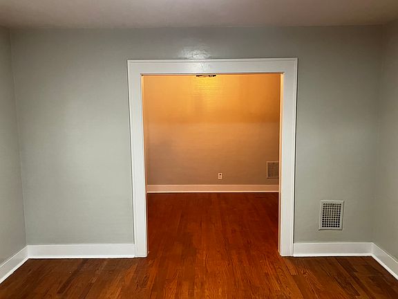 2nd image of 236-38 N Midler Ave N #4