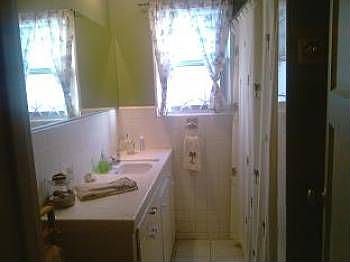 2nd image of 133 Dolphin Ave