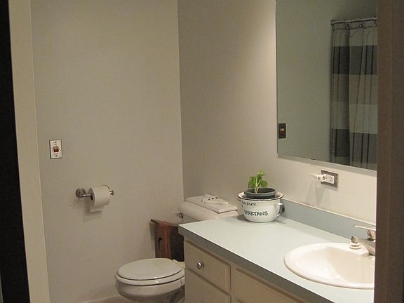 4th image of 4141 Holyoke Dr SE