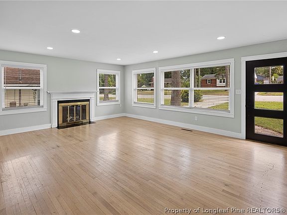 2nd image of 1920 Manteo St