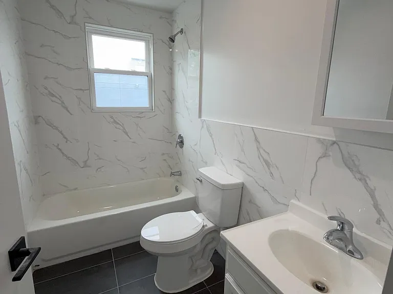 3528 Tiemann Ave #3 — Photo 6
