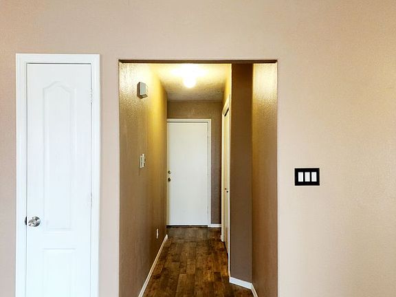 5th image of 764 Terracotta Pl SW