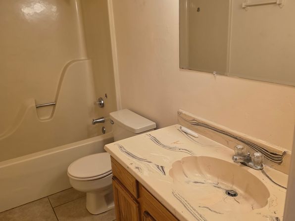 9501 Croxted Rd #1