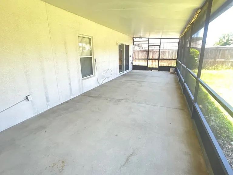 2524 Abacus Ct — Photo 16