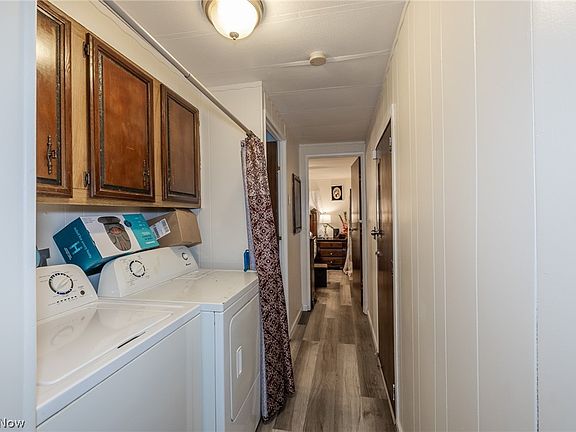 4th image of 49 Patio Ln