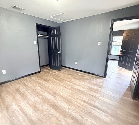 3rd image of 1005 Defender St #2