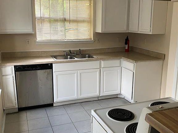2nd image of 11006 Tobasa Ct