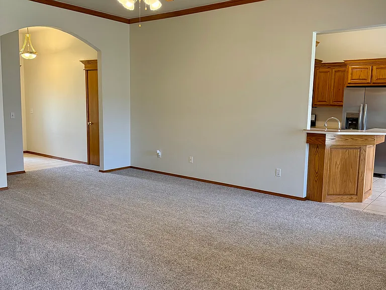 425 Plantation Ter — Photo 5