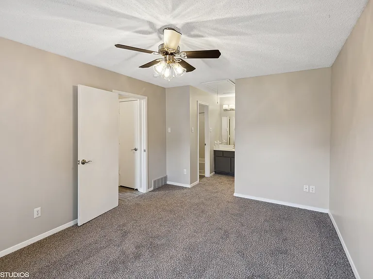 The Birches Apartment Homes — Photo 8